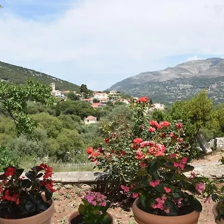 Mountain Breeze Semesterbostad Makriotika