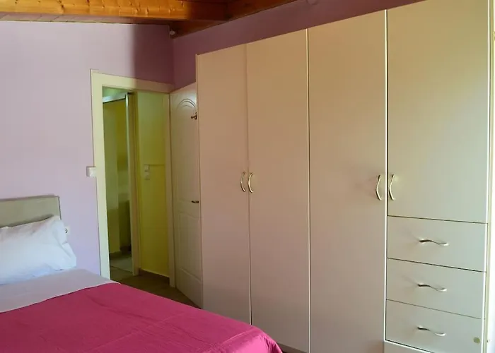 Mountain Breeze Nyaraló